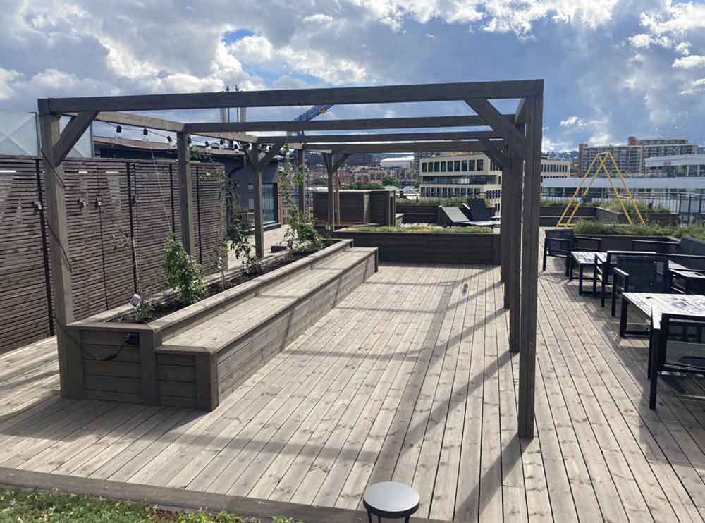 CK30 takterrasse trebenker